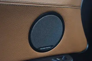 Vehicle image thumbnail, number 24