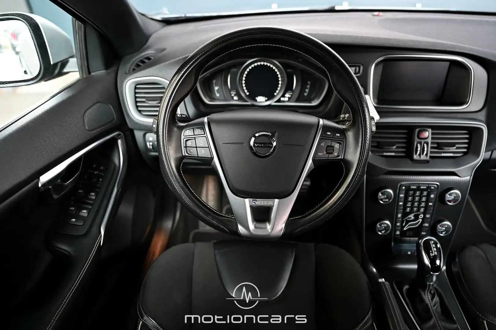 Vehicle image, number 9