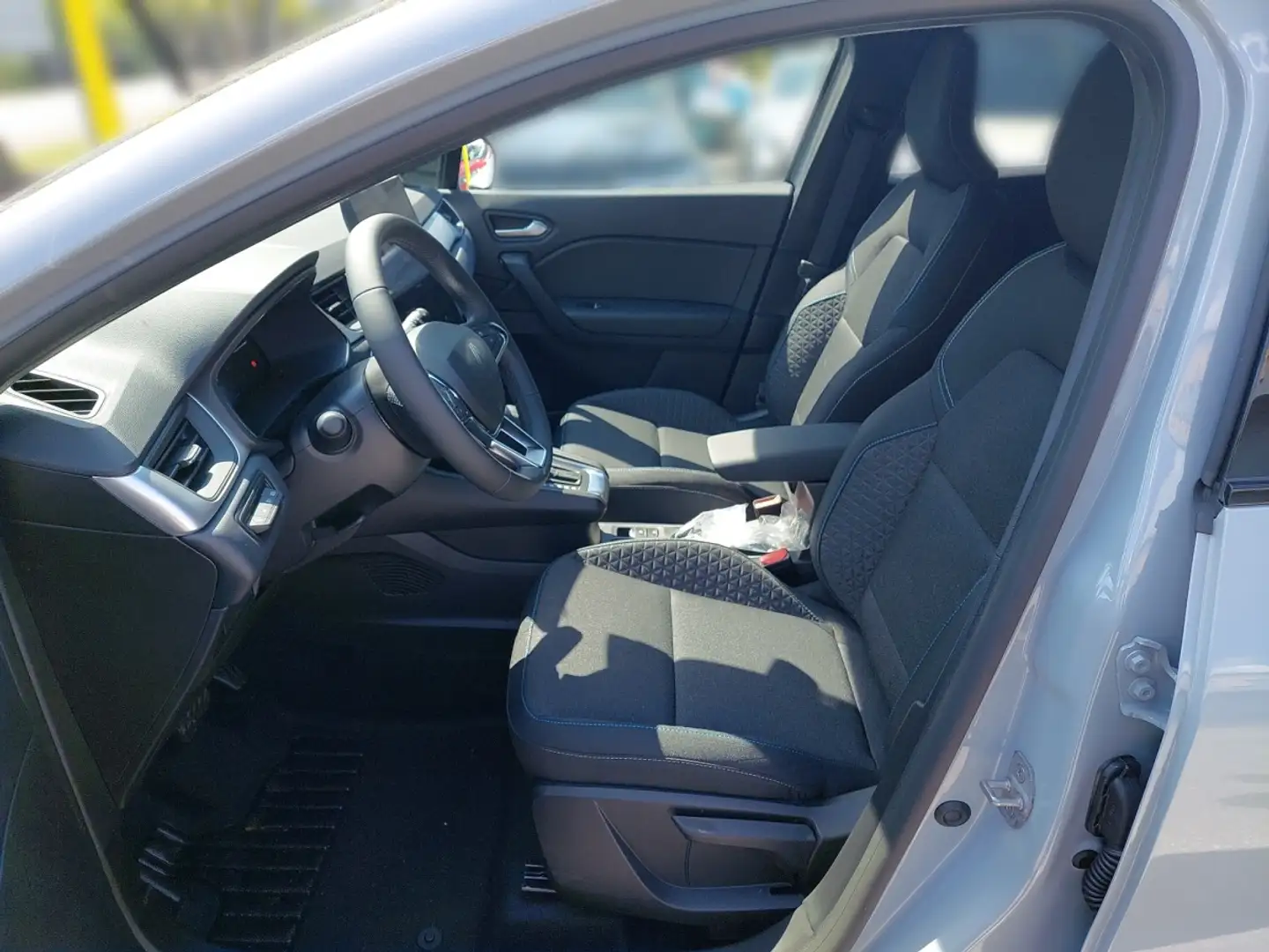 Vehicle image, number 5