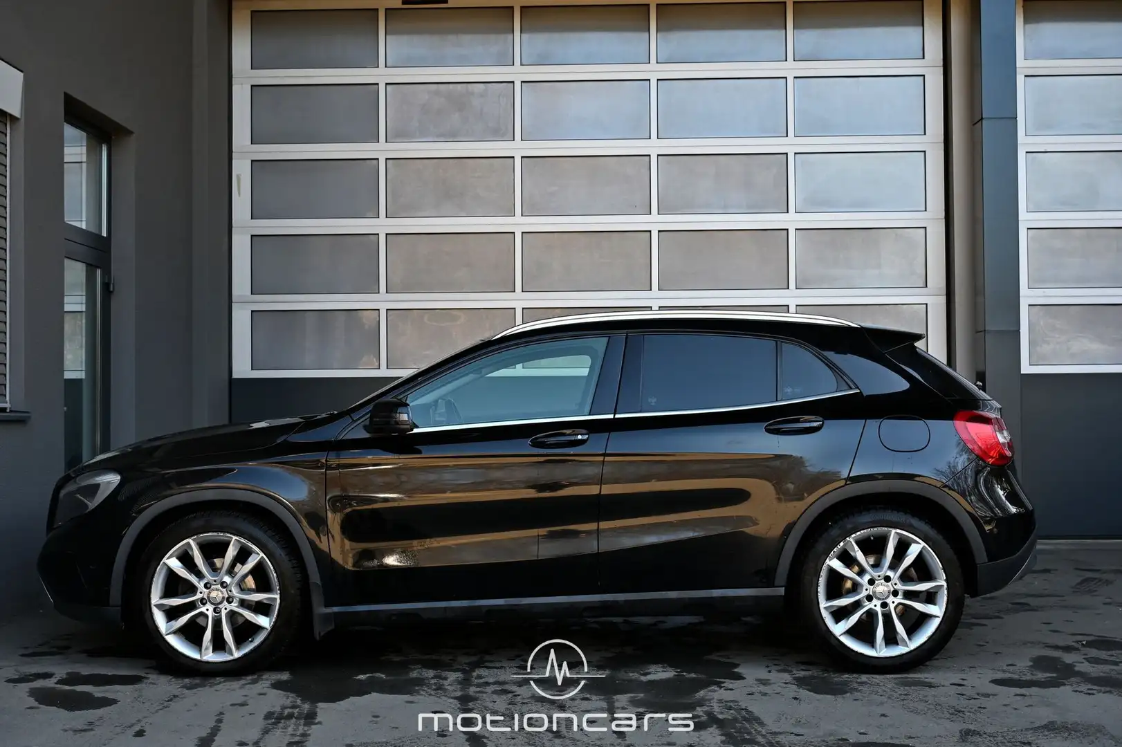 Vehicle image, number 6