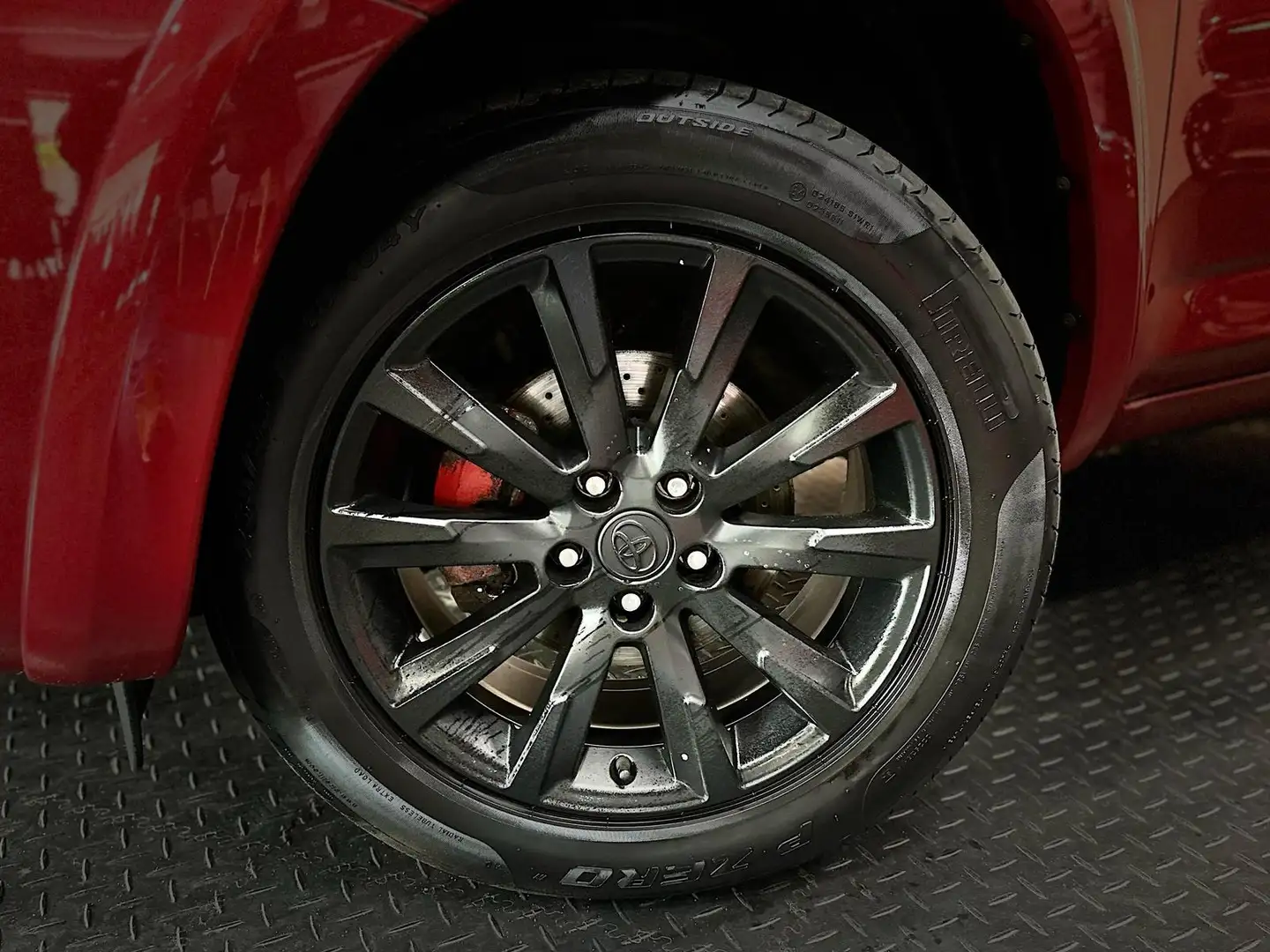Vehicle image, number 9