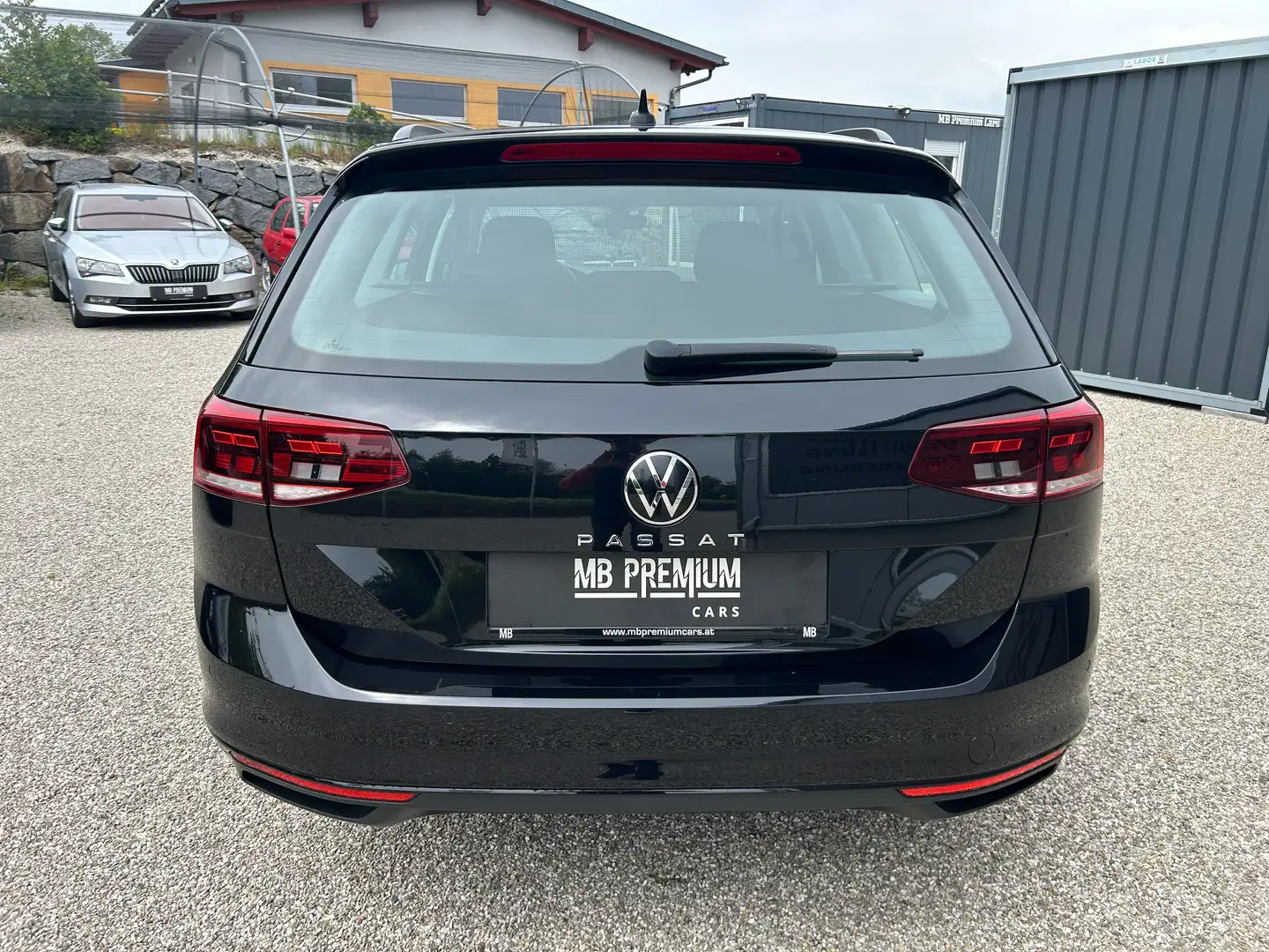 Vehicle image, number 15
