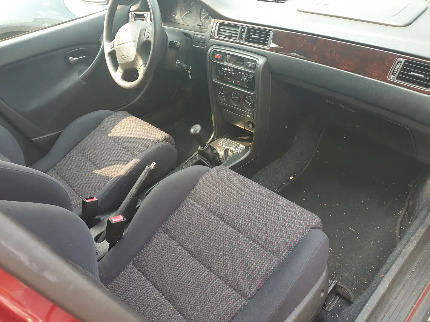 Vehicle image, number 6