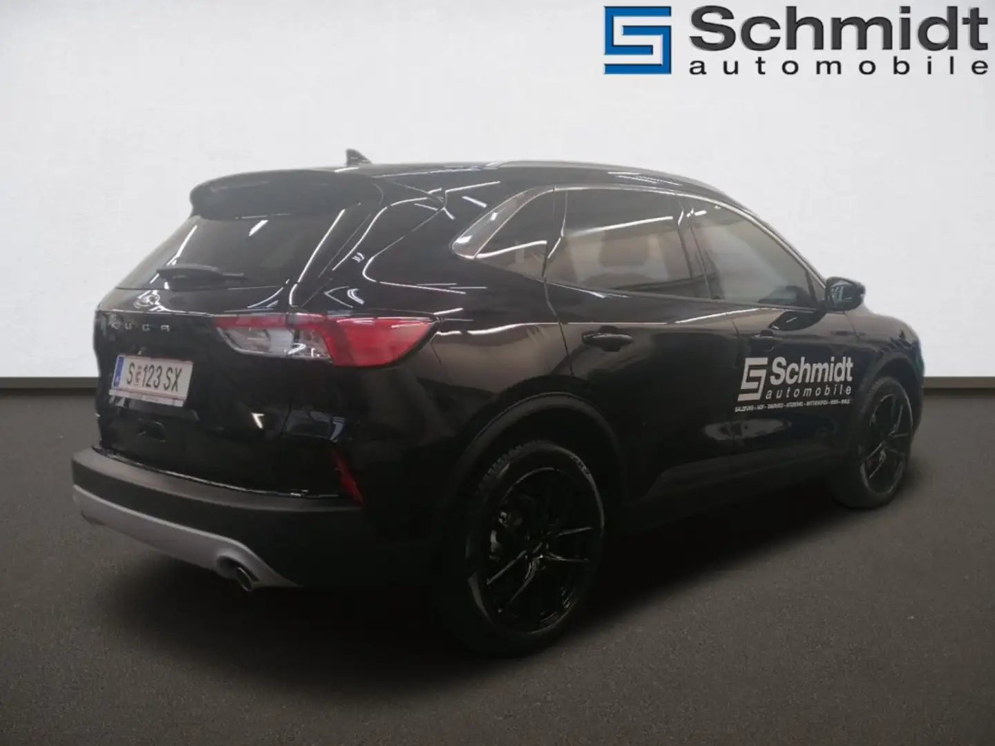 Vehicle image, number 4