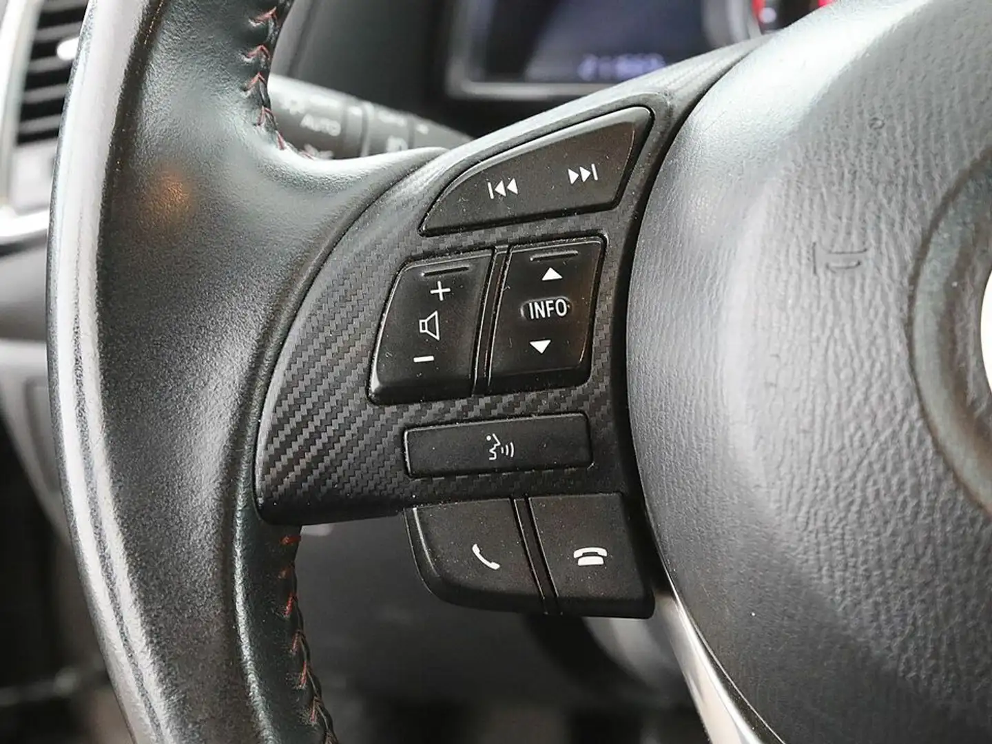Vehicle image, number 17