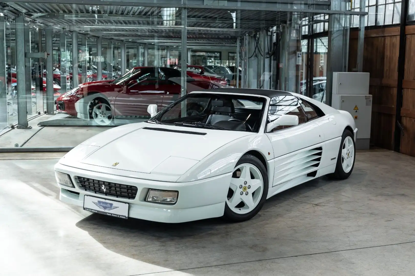 Vehicle image, number 2