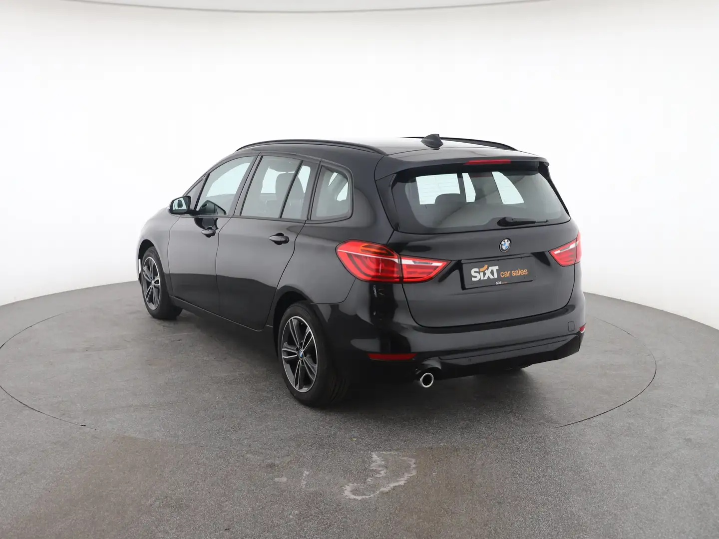 Vehicle image, number 4