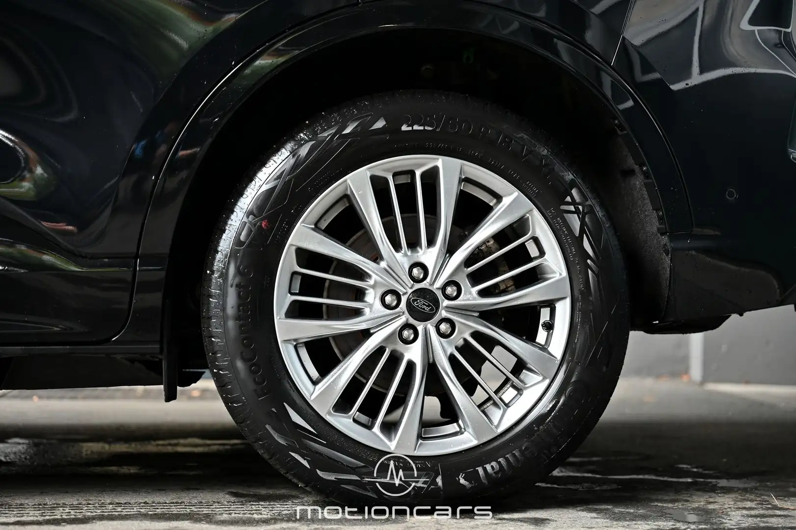 Vehicle image, number 7