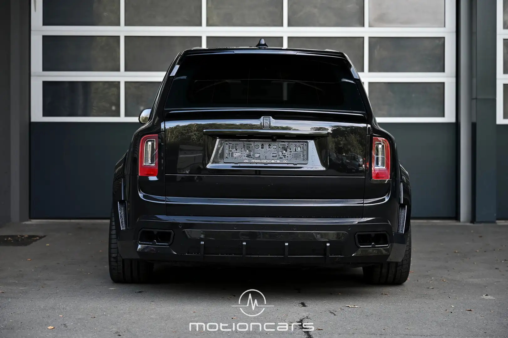 Vehicle image, number 6