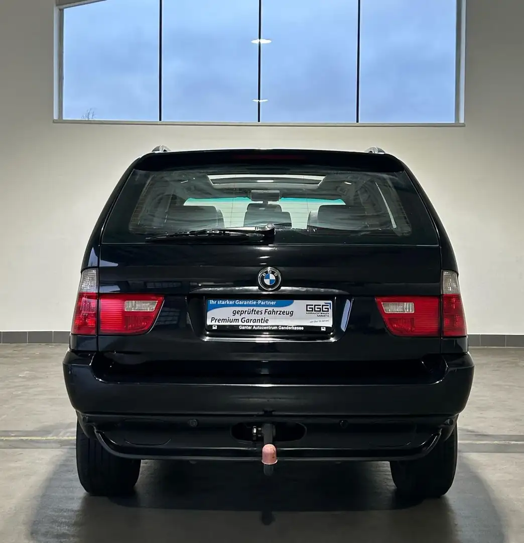 Vehicle image, number 6