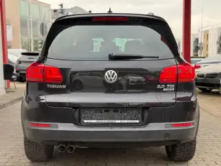 Vehicle image thumbnail, number 6