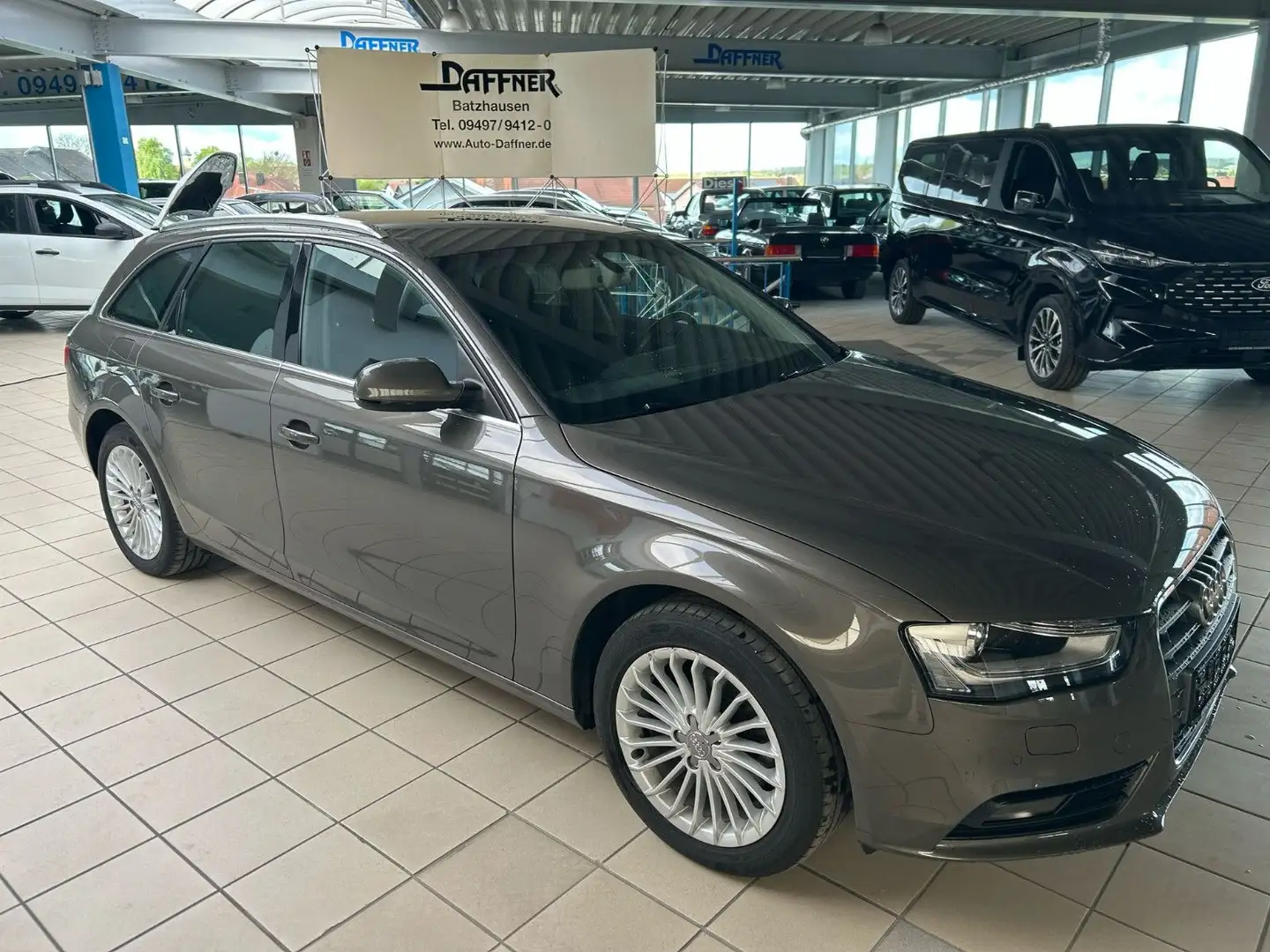 Vehicle image, number 3
