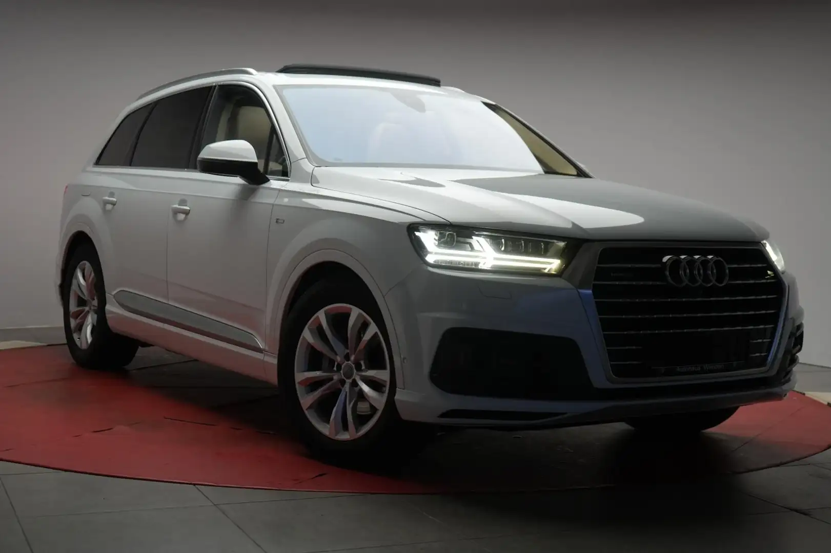 Vehicle image, number 1