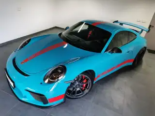 Vehicle image thumbnail, number 7