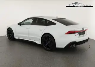 Vehicle image thumbnail, number 3