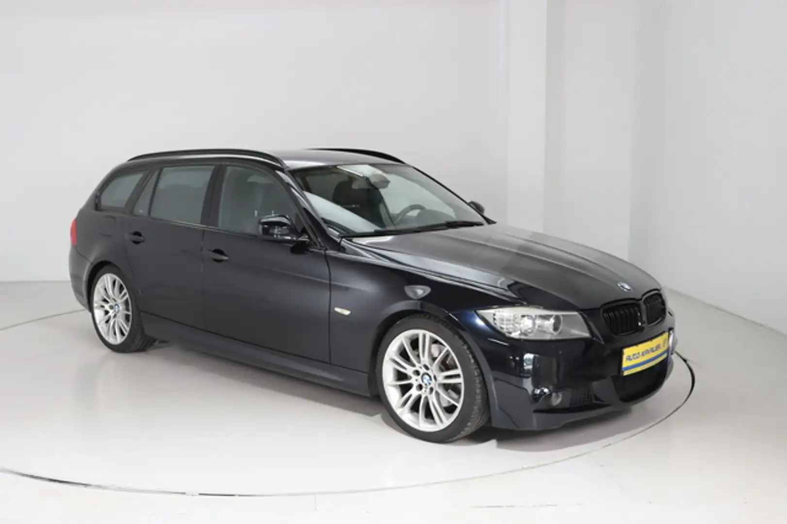 Vehicle image, number 3