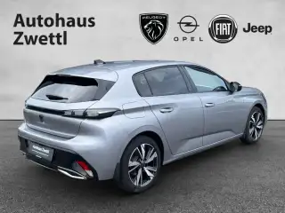 Vehicle image thumbnail, number 6