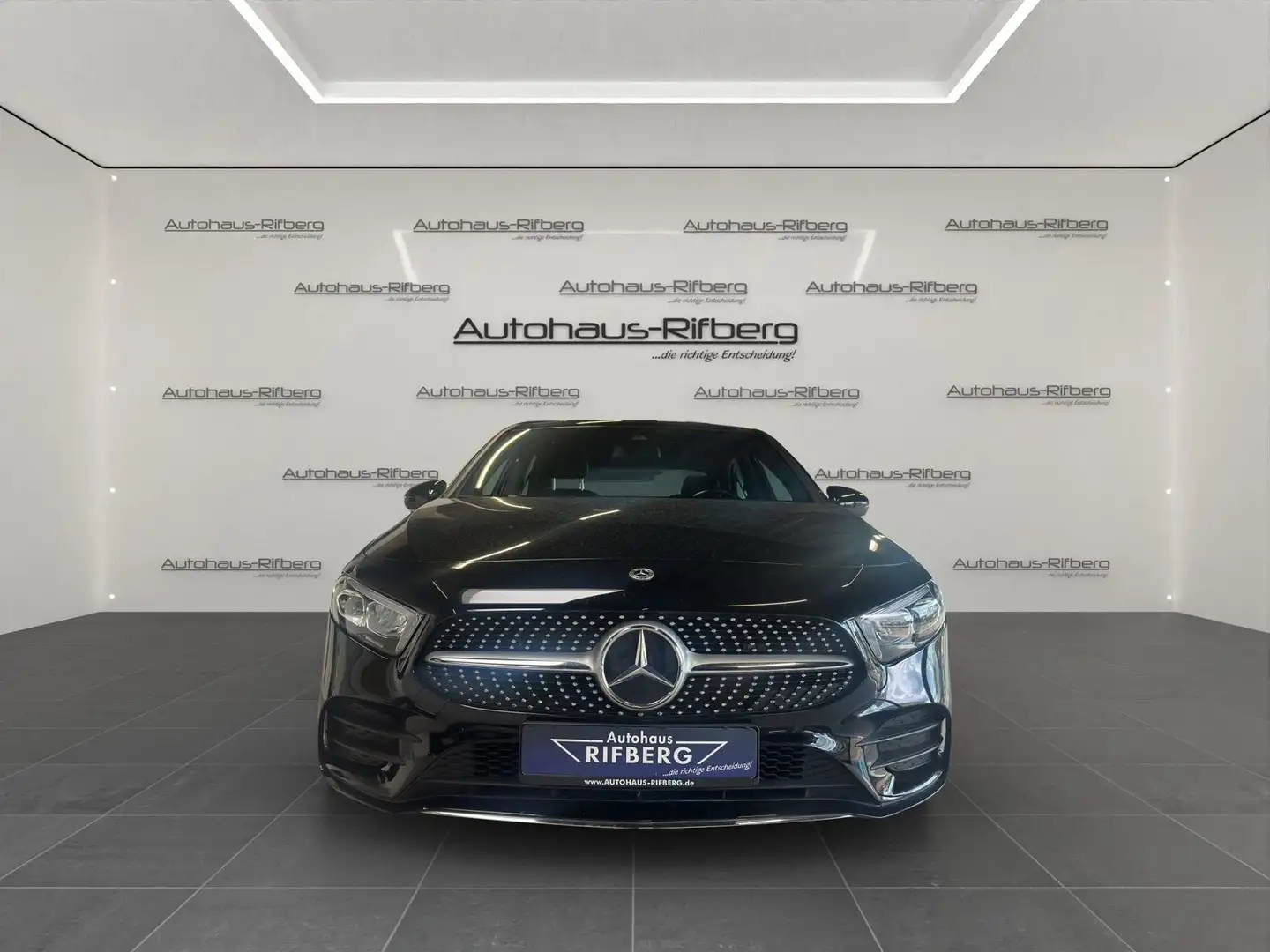 Vehicle image, number 2