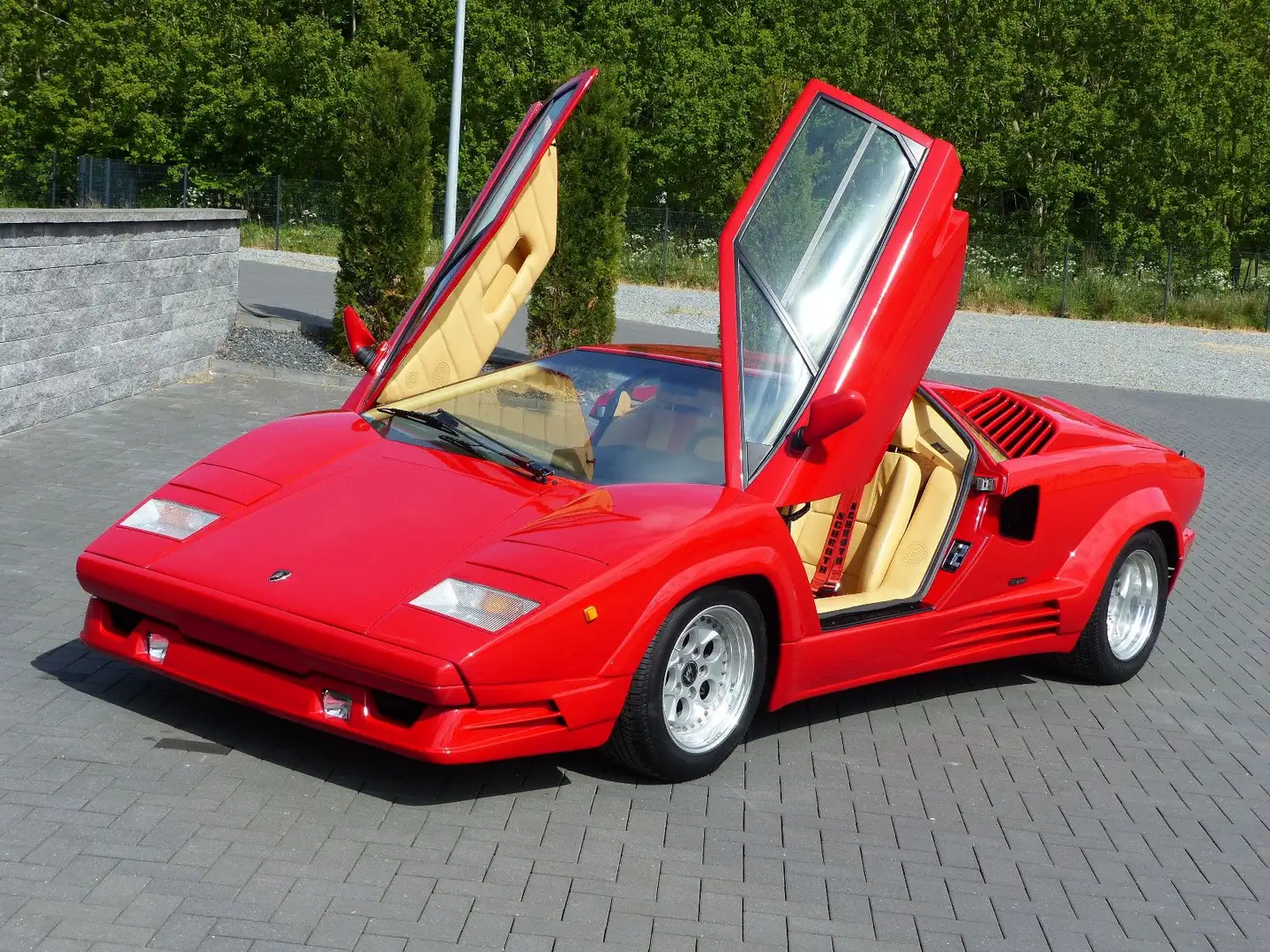 Vehicle image, number 5