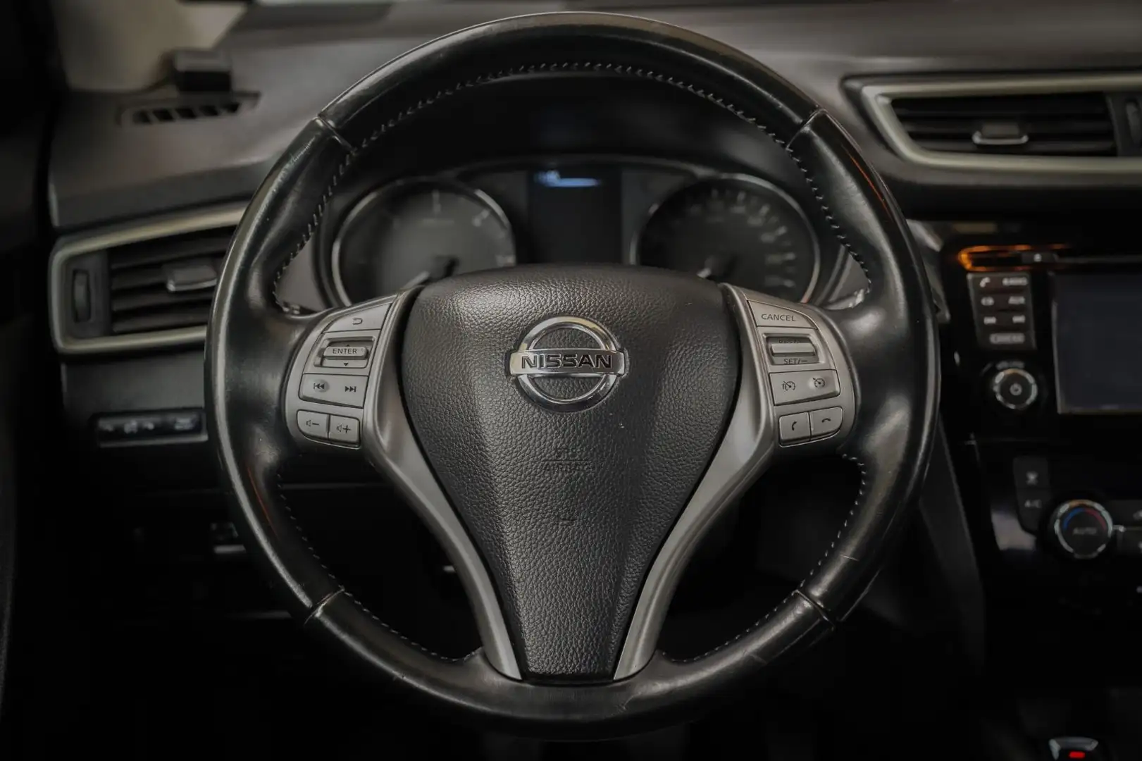 Vehicle image, number 9