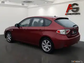 Vehicle image thumbnail, number 7