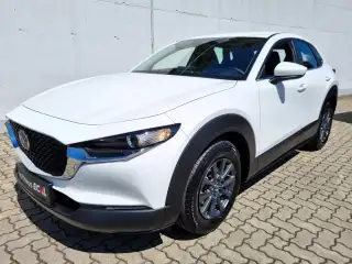 Vehicle image thumbnail, number 4