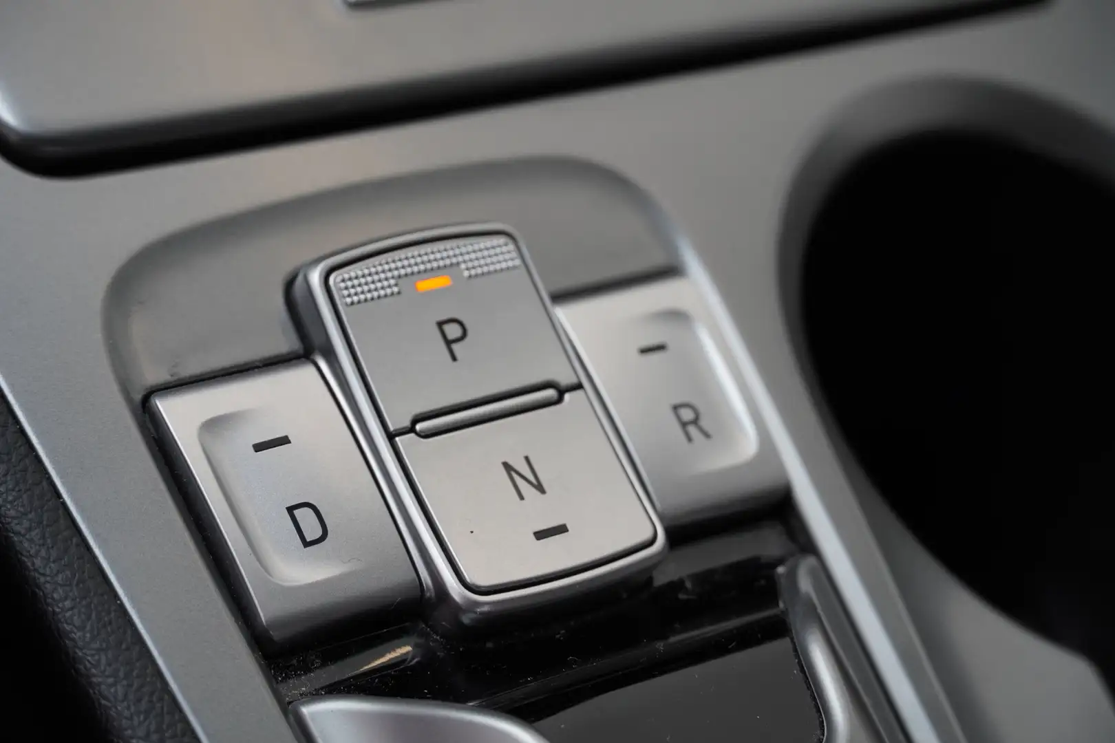 Vehicle image, number 18