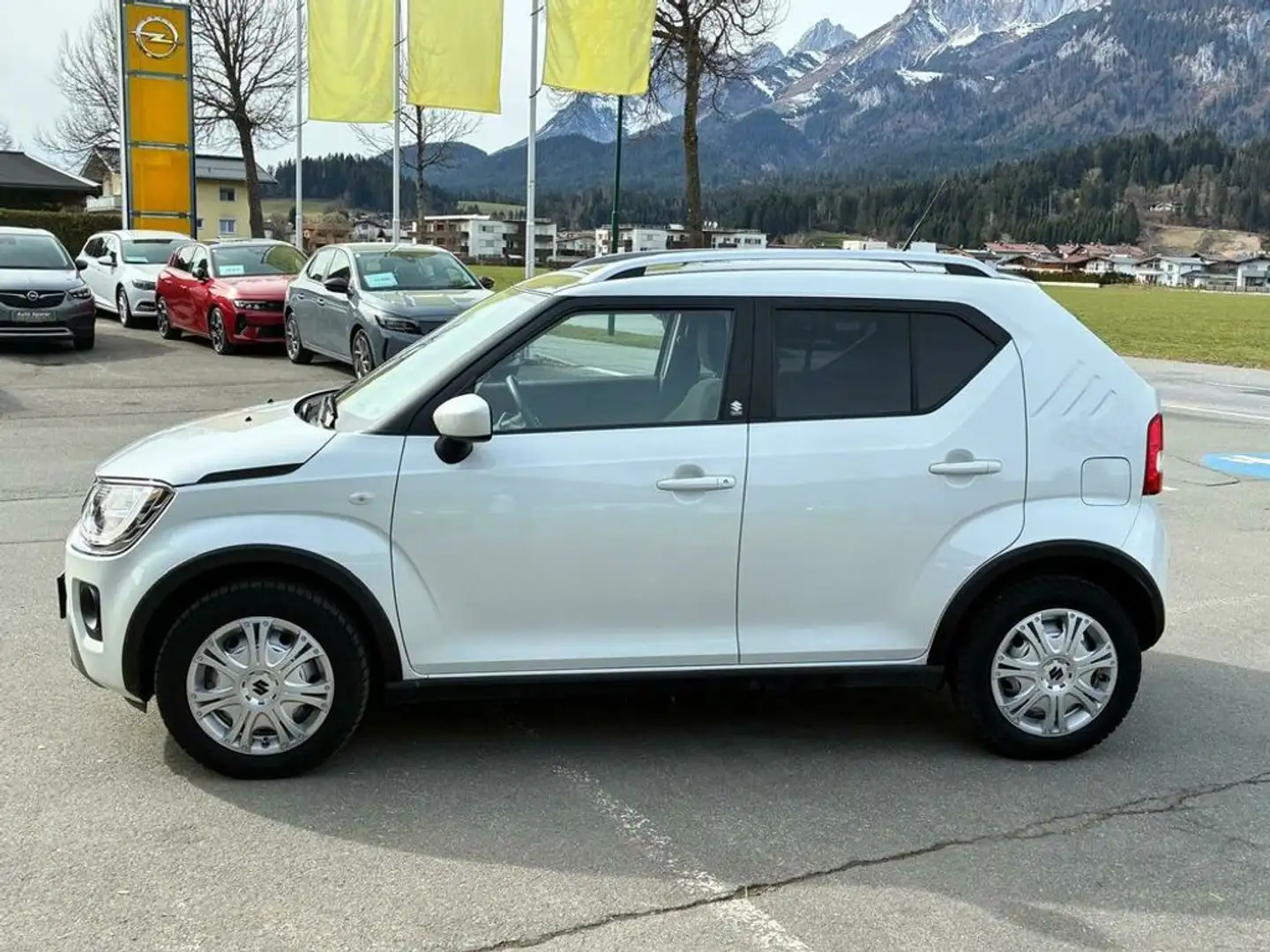 Vehicle image, number 2