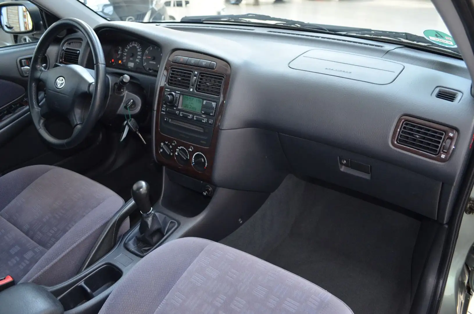 Vehicle image, number 15