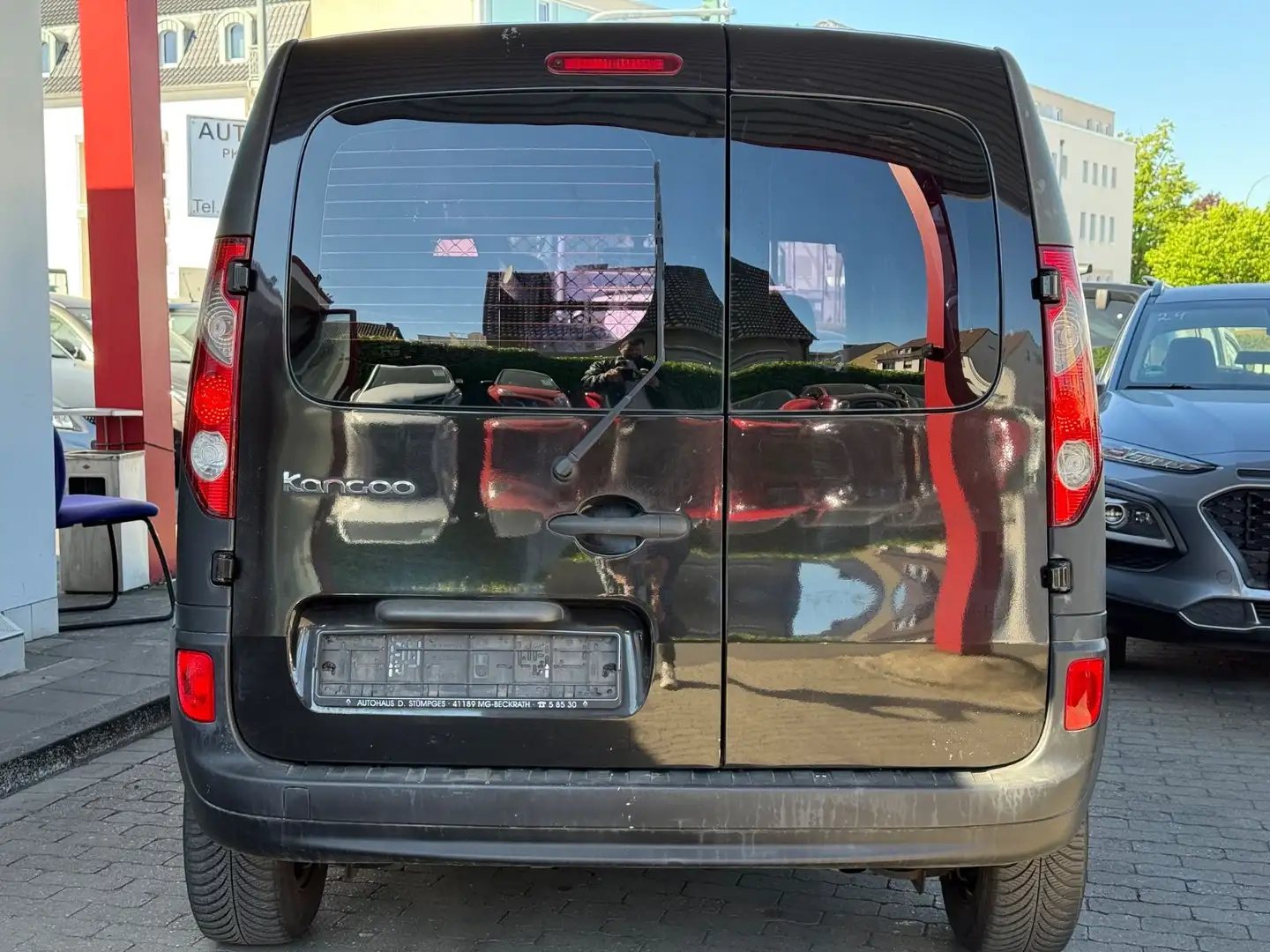 Vehicle image, number 5