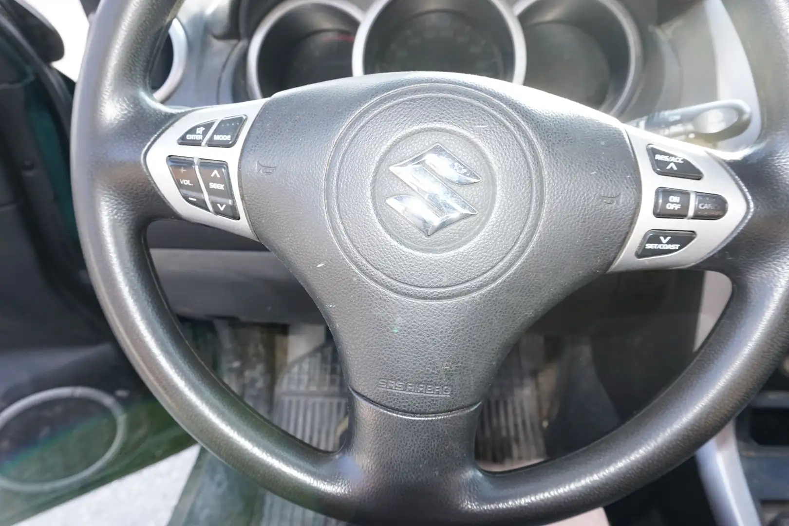 Vehicle image, number 18