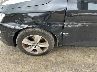 Vehicle image thumbnail, number 16