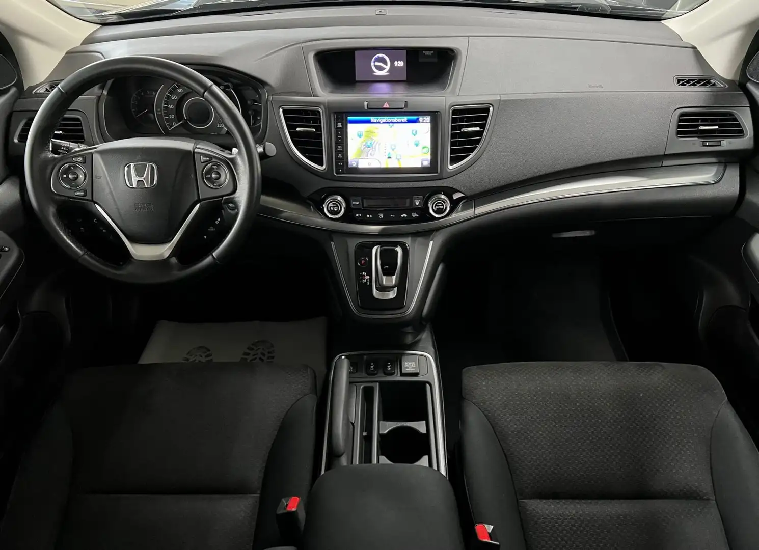 Vehicle image, number 6