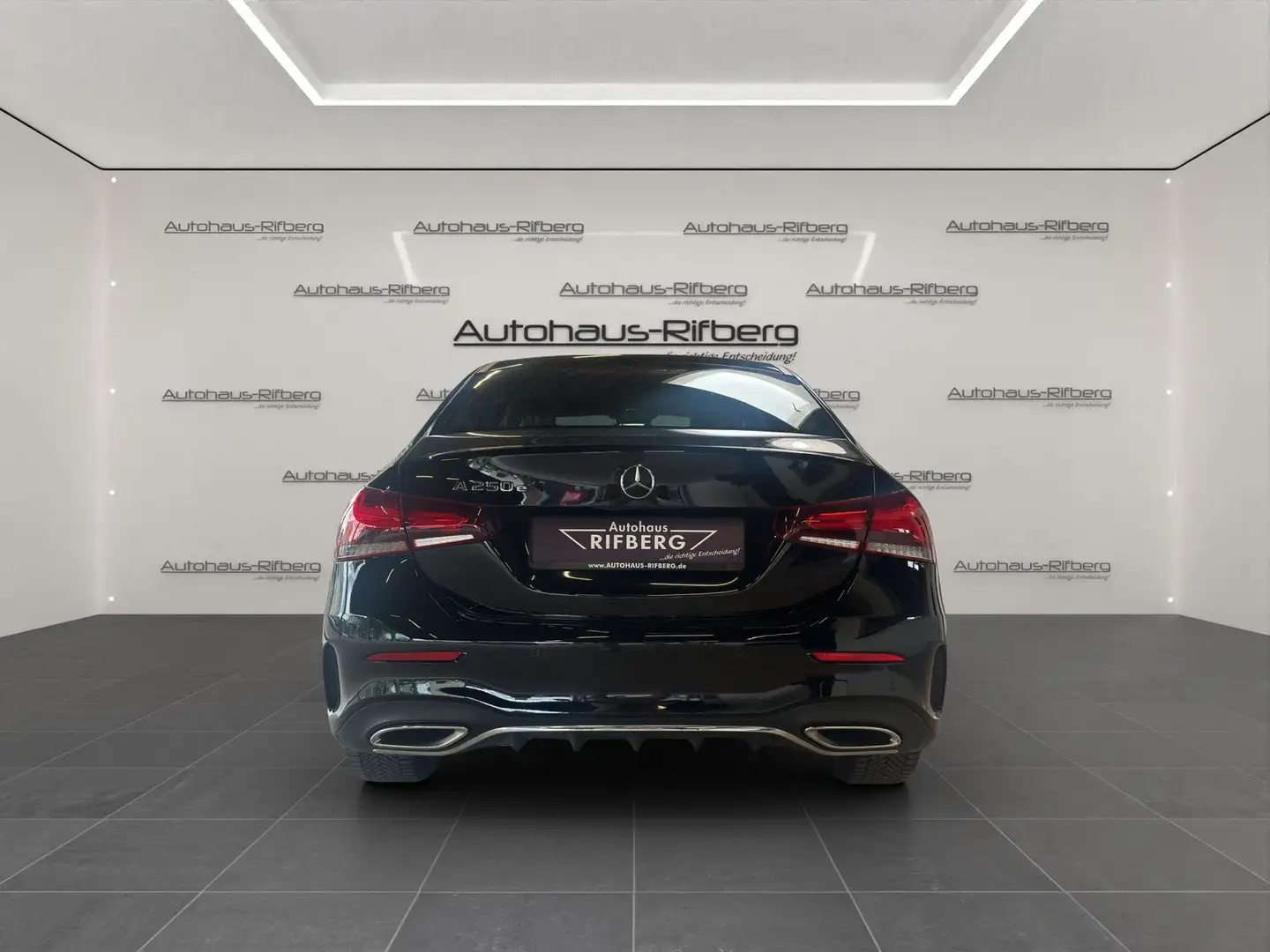 Vehicle image, number 5