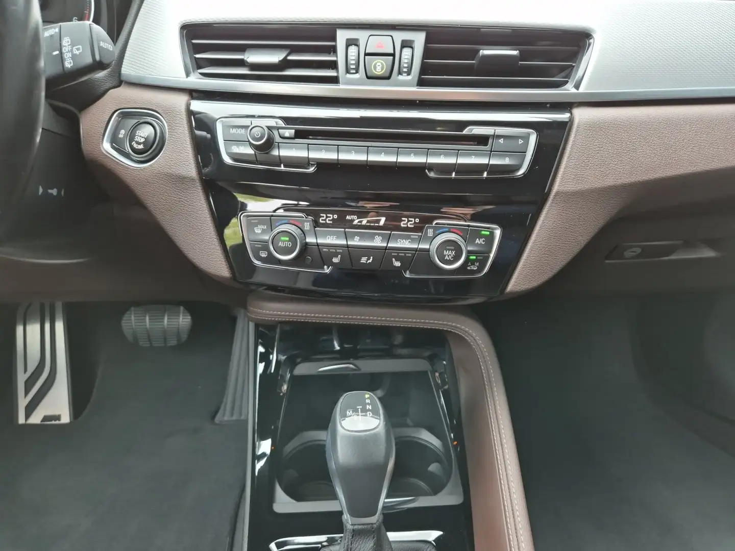 Vehicle image, number 7