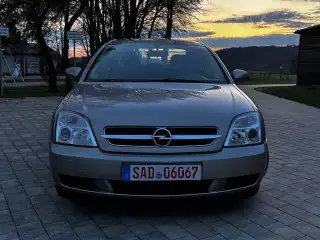 Vehicle image thumbnail, number 3