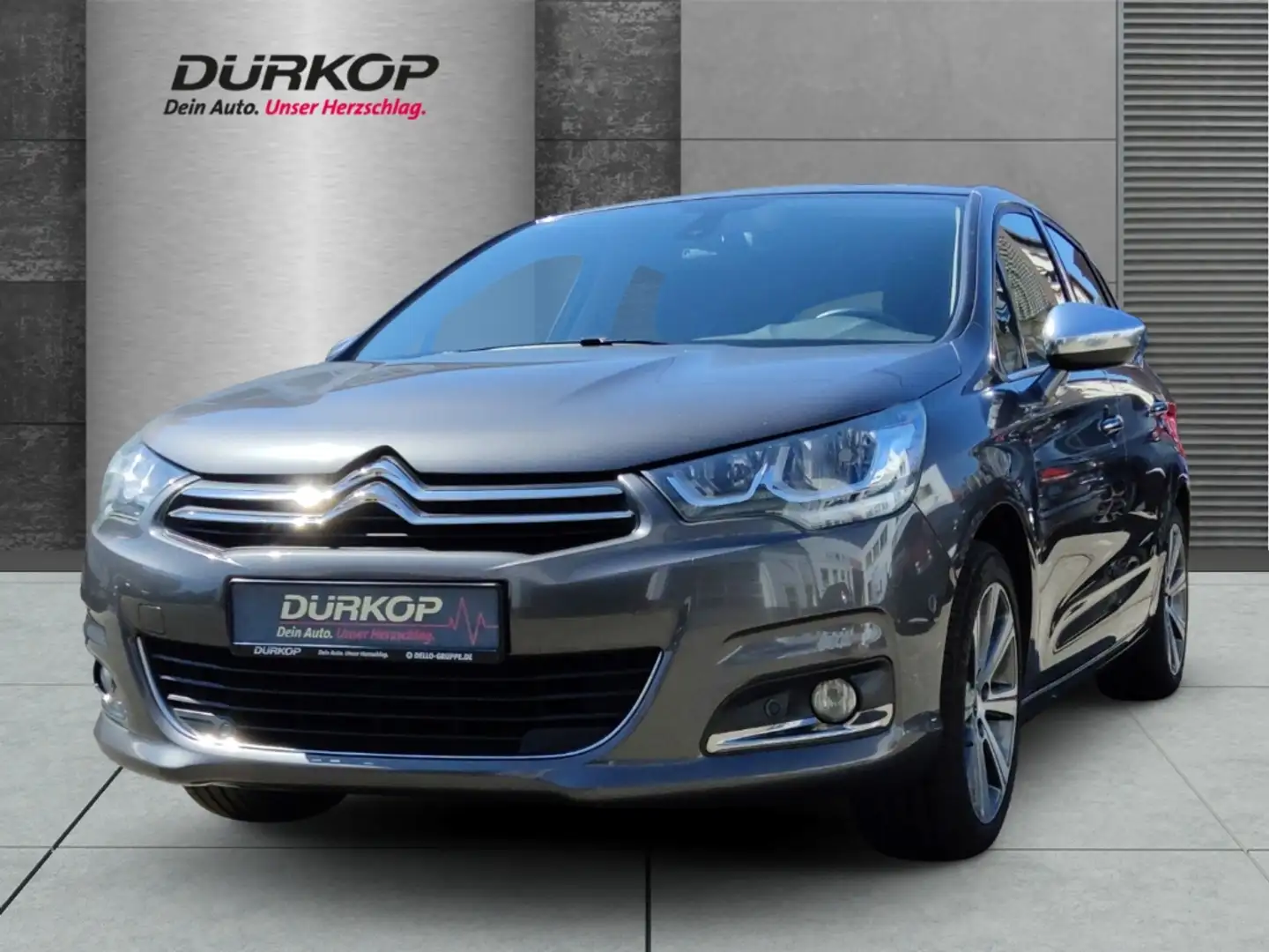 Vehicle image, number 1