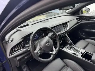Vehicle image thumbnail, number 12