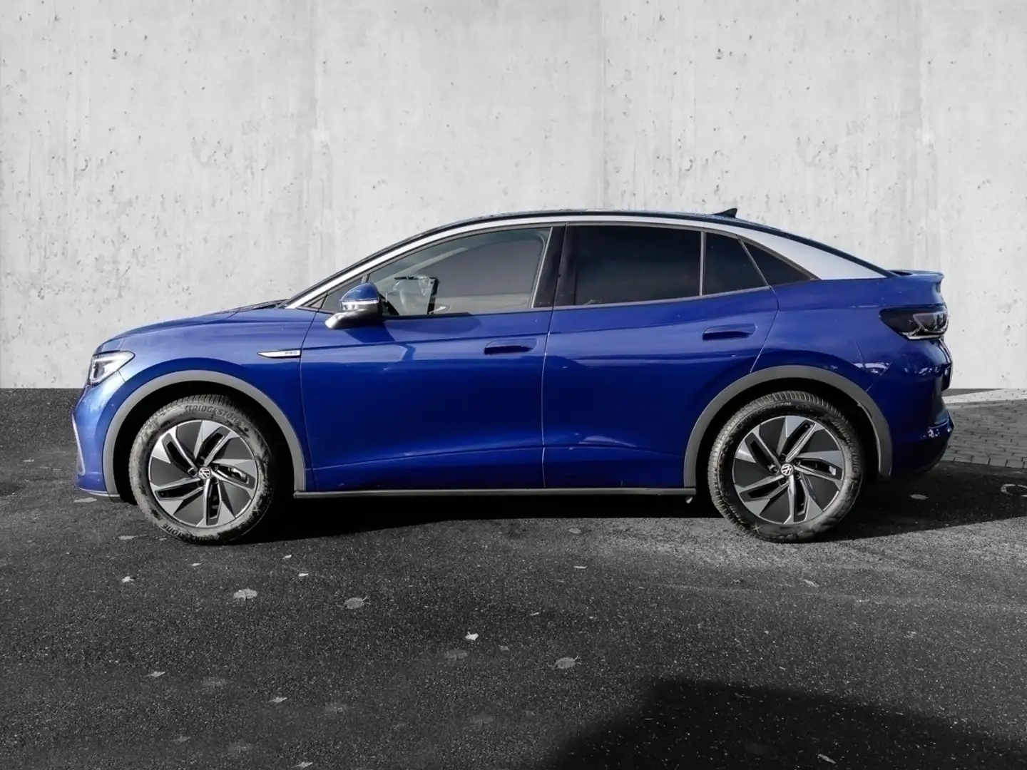 Vehicle image, number 7