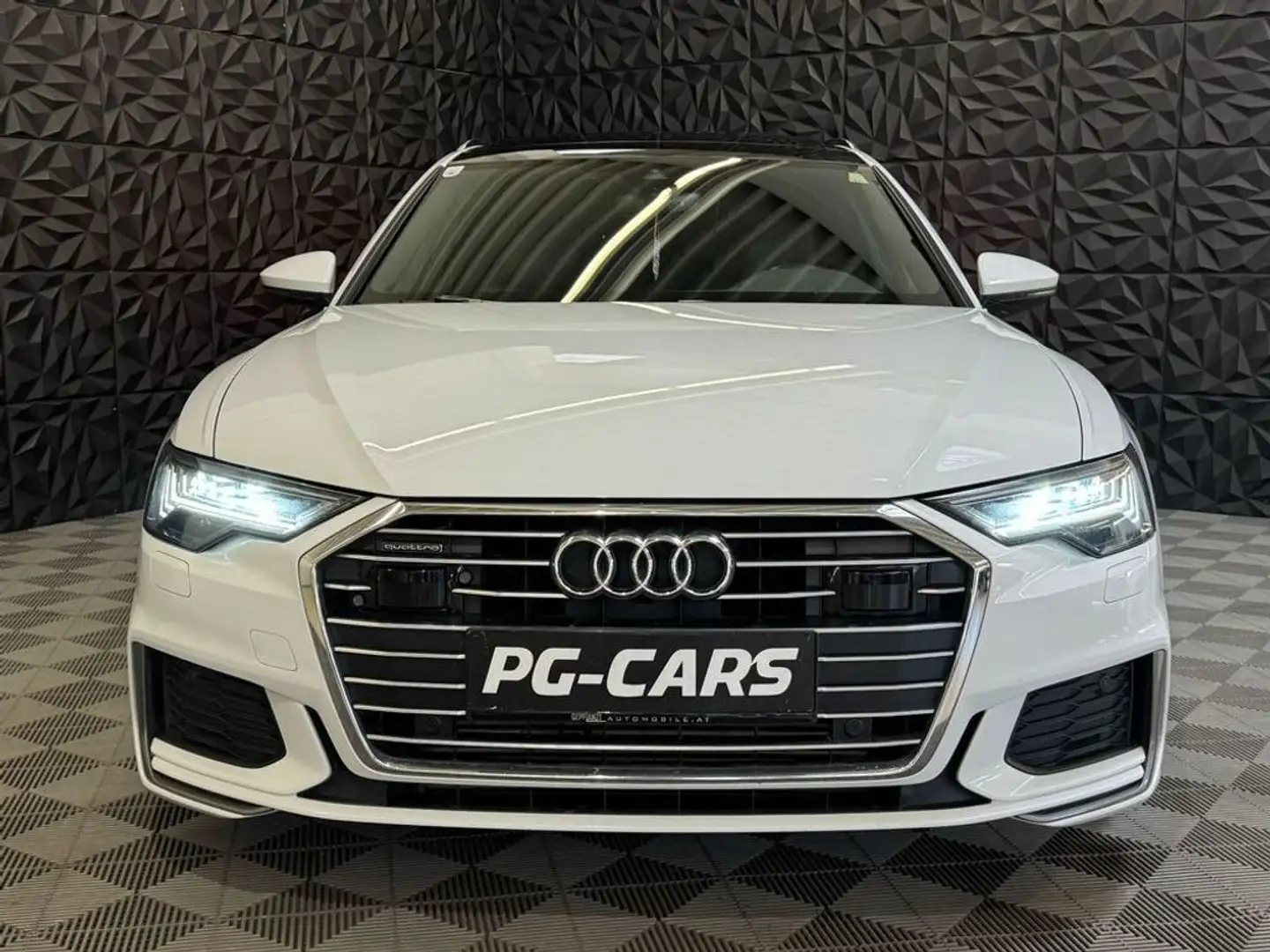 Vehicle image, number 5