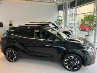 Vehicle image thumbnail, number 6
