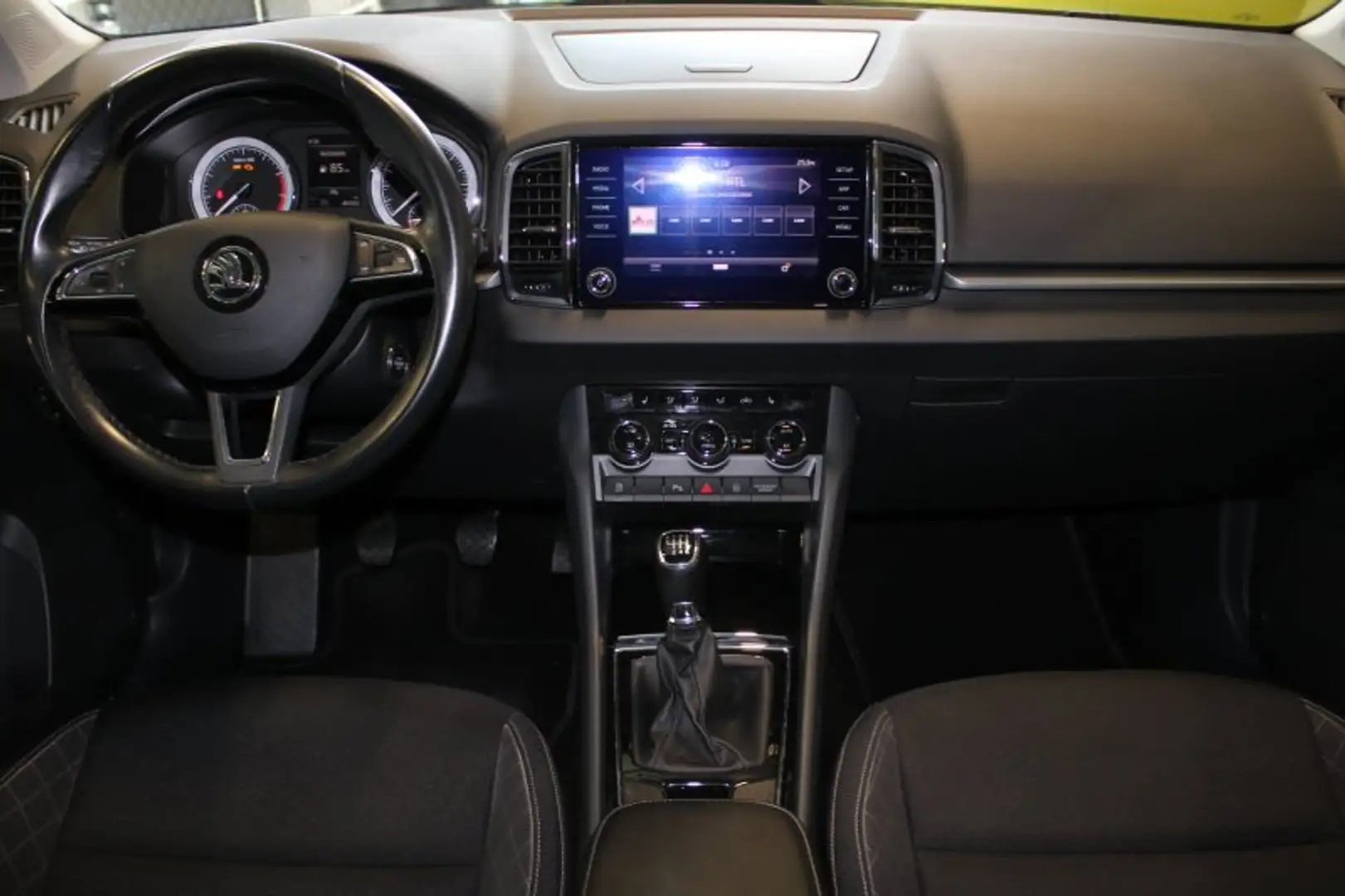 Vehicle image, number 14