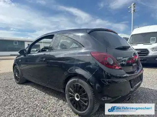 Vehicle image thumbnail, number 4