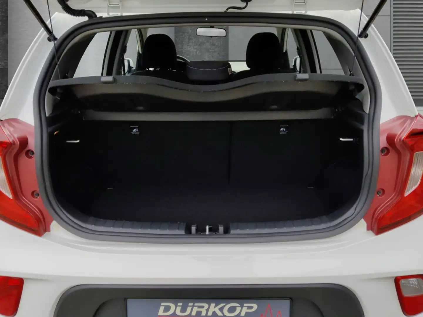 Vehicle image, number 5