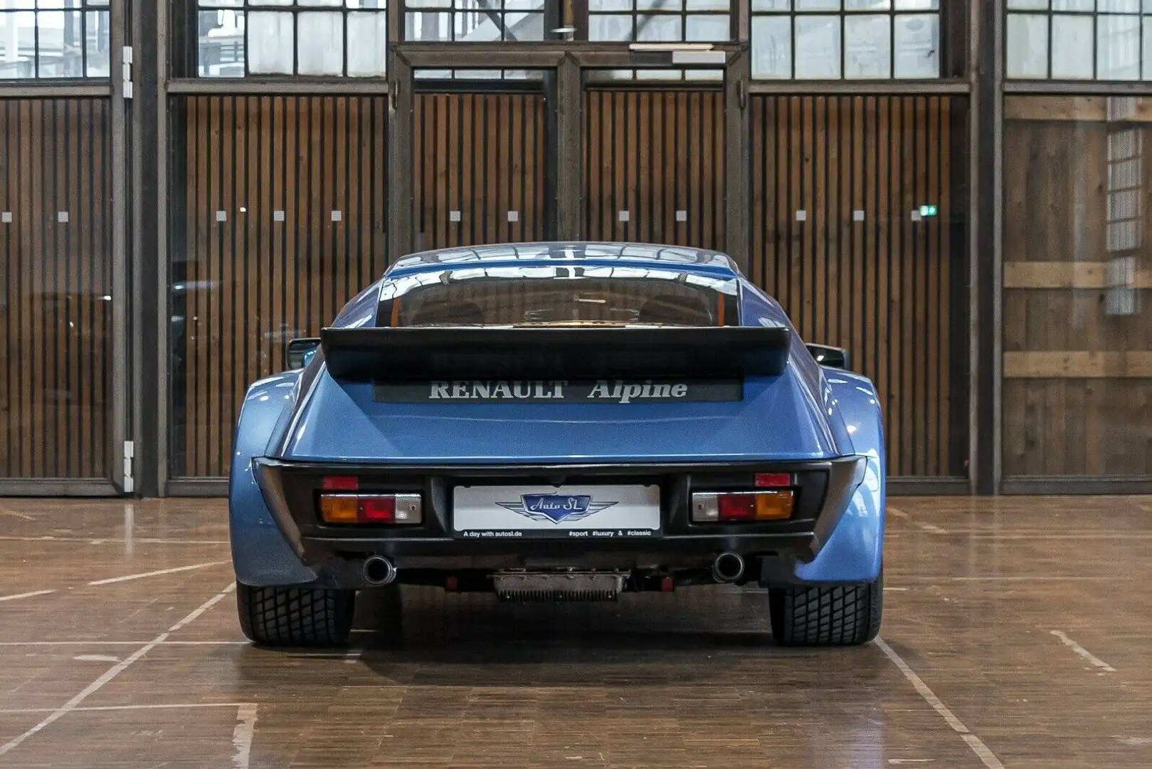 Vehicle image, number 27