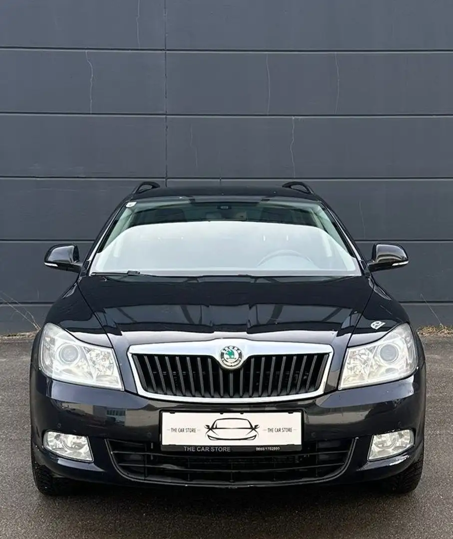 Vehicle image, number 2