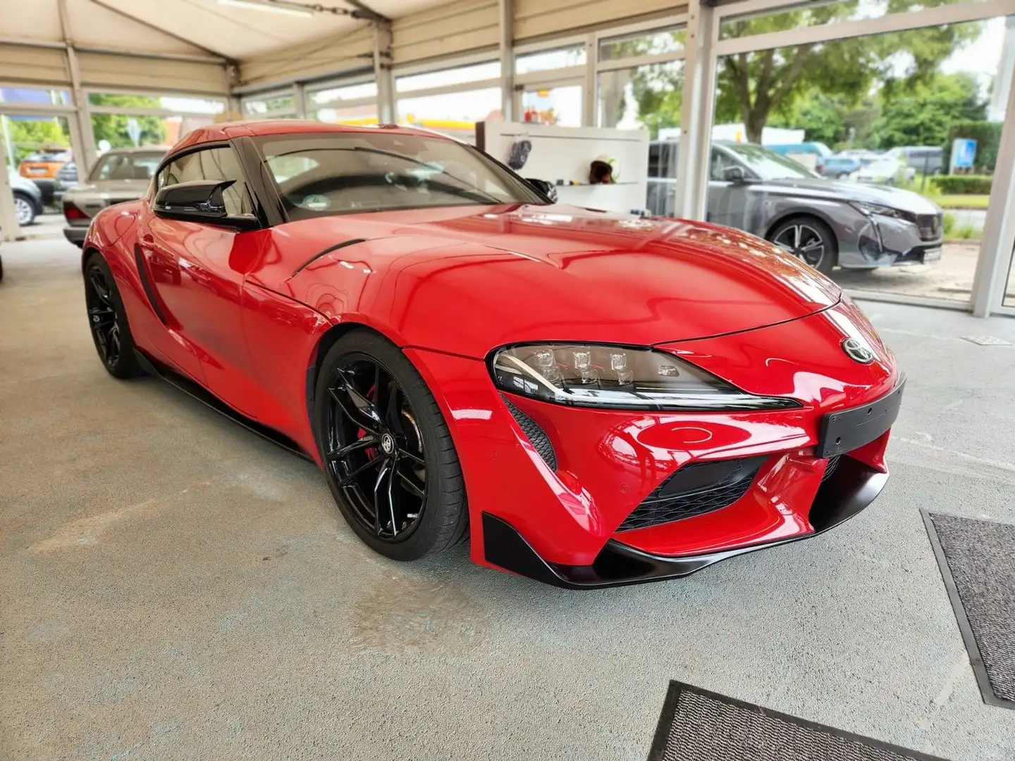 Vehicle image, number 1