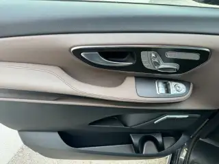 Vehicle image thumbnail, number 16