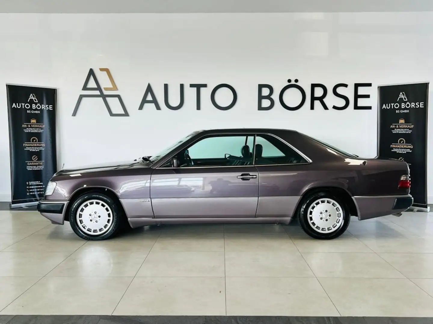 Vehicle image, number 3