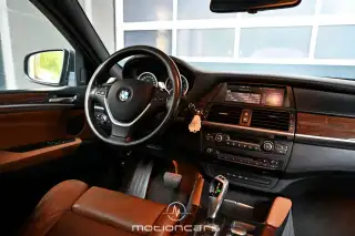 Vehicle image thumbnail, number 16